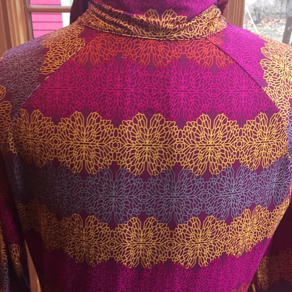 Merrell Zipneck Sports Top - Size M - Picture 4 of 7